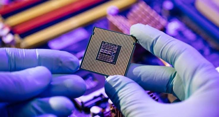 The Concept of Chiplets and Creation of Processors Essay (Critical Writing)